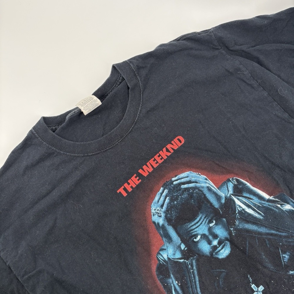 The Weekend Starboy: Legend of the Fall 2017 Tour Dates Short Sleeve Black Tee L